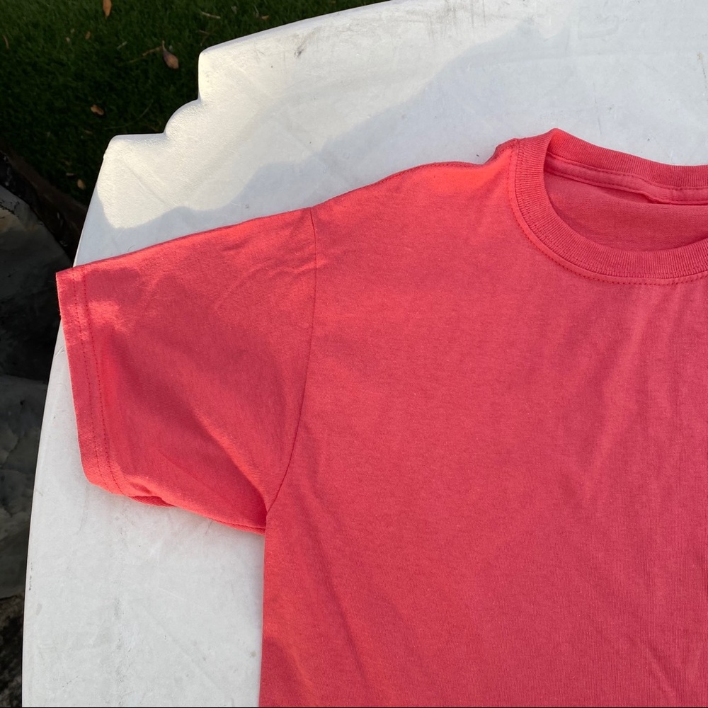 pink tee - Picture 3 of 3